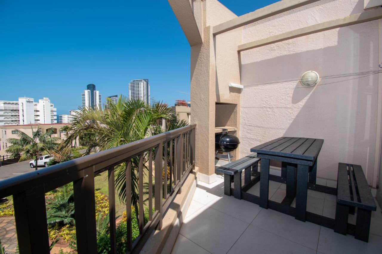 Ferienwohnung 11 The Shades Umhlanga Rocks Durban Exterior foto